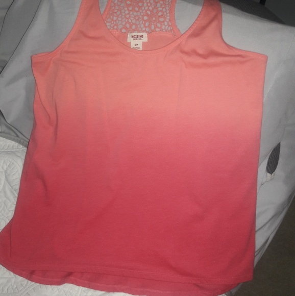 Women's Tanks ----2 FOR $12 - Picture 4 of 5